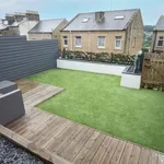 Rent 4 bedroom house in Calderdale