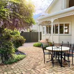 Rent 5 bedroom house in Devonport