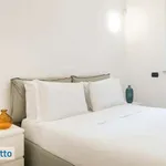 Rent 2 bedroom apartment of 45 m² in Milan