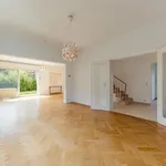 Rent 4 bedroom house of 592 m² in Woluwe-Saint-Pierre