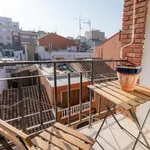 Rent a room of 85 m² in valencia