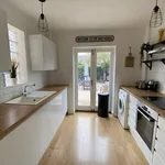 Rent 4 bedroom house in East Midlands