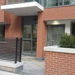 Rent 1 bedroom apartment of 32 m² in Toronto (Niagara)