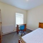 Rent 5 bedroom house in Wales