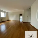 Rent 3 bedroom apartment of 122 m² in Vrilissia