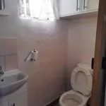 Rent 1 bedroom apartment in Krugersdorp