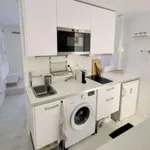 Rent 1 bedroom apartment of 32 m² in lisbon