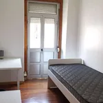 Rent a room in lisbon