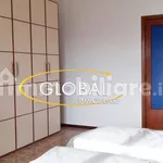 Rent 5 bedroom apartment of 130 m² in Ancona