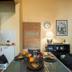 Rent 3 bedroom apartment of 60 m² in Florence