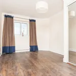 Rent 2 bedroom flat in Edinburgh  East