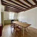 Appartement de 75 m² avec 3 chambre(s) en location à Paris