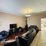 Rent 6 bedroom house in Cape Town