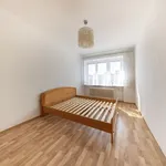 Pronajměte si 3 ložnic/e byt o rozloze 83 m² v podoli