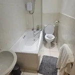 Rent 6 bedroom house in Leeds