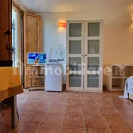 Rent 1 bedroom apartment of 65 m² in Ragusa