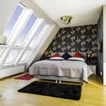 Miete 2 Schlafzimmer wohnung von 1076 m² in vienna