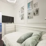 Rent a room in lisbon