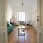 Rent 2 bedroom apartment of 80 m² in Milan