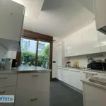 Rent 4 bedroom house of 200 m² in Milan