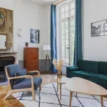 Appartement de 1055 m² avec 2 chambre(s) en location à Paris