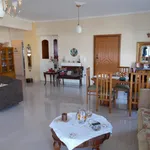 Rent 4 bedroom apartment in Athens