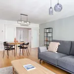 Rent 2 bedroom apartment of 108 m² in lisbon