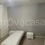 Affitto 2 camera appartamento di 73 m² in Ancona