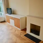 Huur 1 slaapkamer appartement van 80 m² in Den Haag