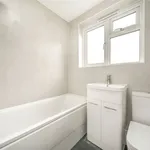 Rent 2 bedroom flat in London