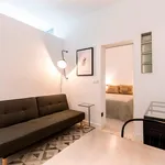 Rent 1 bedroom apartment of 40 m² in Madrid