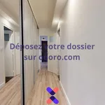 Rent 5 bedroom apartment of 10 m² in Vénissieux