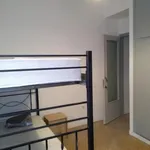 Rent 3 bedroom apartment in Athens