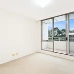 Rent 2 bedroom apartment in Newington