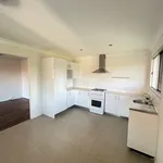 Rent 3 bedroom house in  Slacks Creek QLD 4127                        