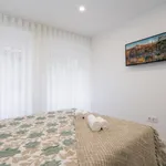 Rent 2 bedroom apartment in Porto