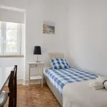 Rent a room in lisbon