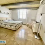 Affitto 3 camera appartamento di 90 m² in Pisa