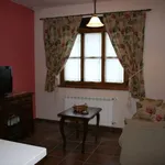 Rent 6 bedroom house of 45 m² in Asturias']