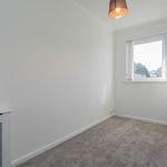 Rent 4 bedroom flat in Scotland