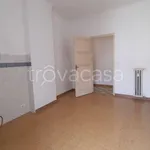 Rent 4 bedroom apartment of 100 m² in Torino