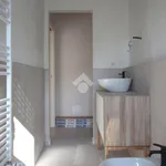 Rent 2 bedroom apartment of 64 m² in Rho