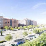 Rent a room of 100 m² in madrid