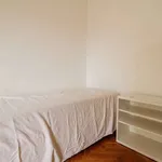 Rent a room of 70 m² in turin