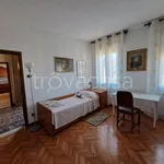 Rent 4 bedroom apartment of 125 m² in Padova