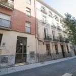 Rent 1 bedroom apartment of 60 m² in madrid