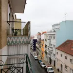 Rent 3 bedroom apartment in Lisbon