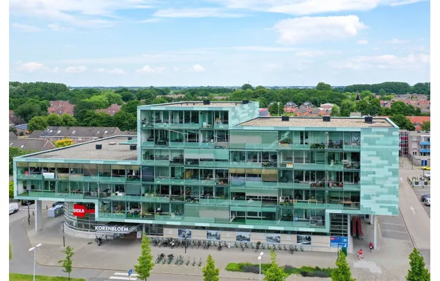 Huur 2 slaapkamer appartement van 90 m² in Zwaag