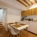 Rent 1 bedroom apartment of 37 m² in Paris