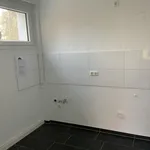 Miete 4 Schlafzimmer wohnung von 84 m² in Kamen